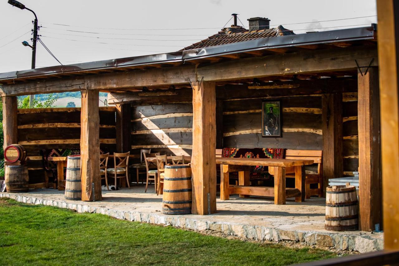 Етно Комплекс "Поп Грую Бански" Banya  Экстерьер фото
